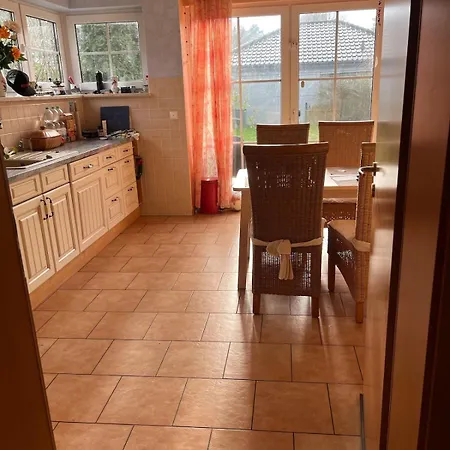 بيت للعطل House In Gartenstadt